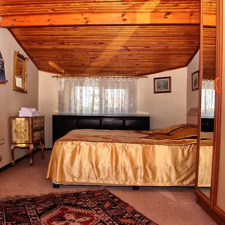 Rainbow 48 Apart * Estambul